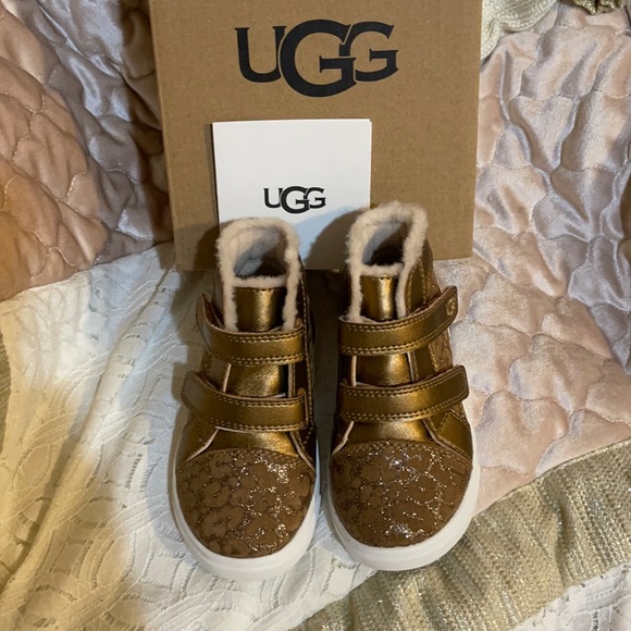 UGG Other - Cute UGGS